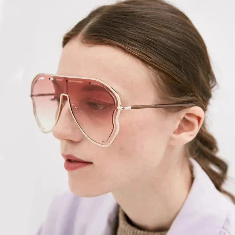 Butterfly Evans Sol Sunglasses - Evangellynes